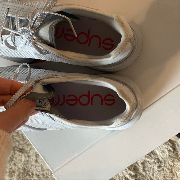 Nike Sneakers - Picture 4 of 6